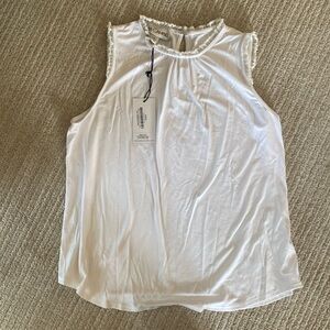 NWT Sara Campbell LTD knit tank with ruffle trim / size L